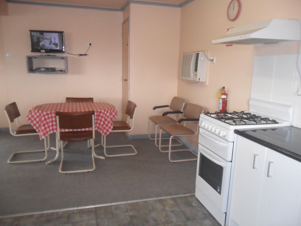 Motel Dimboola Екстериор снимка