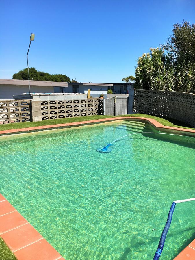 Motel Dimboola Екстериор снимка